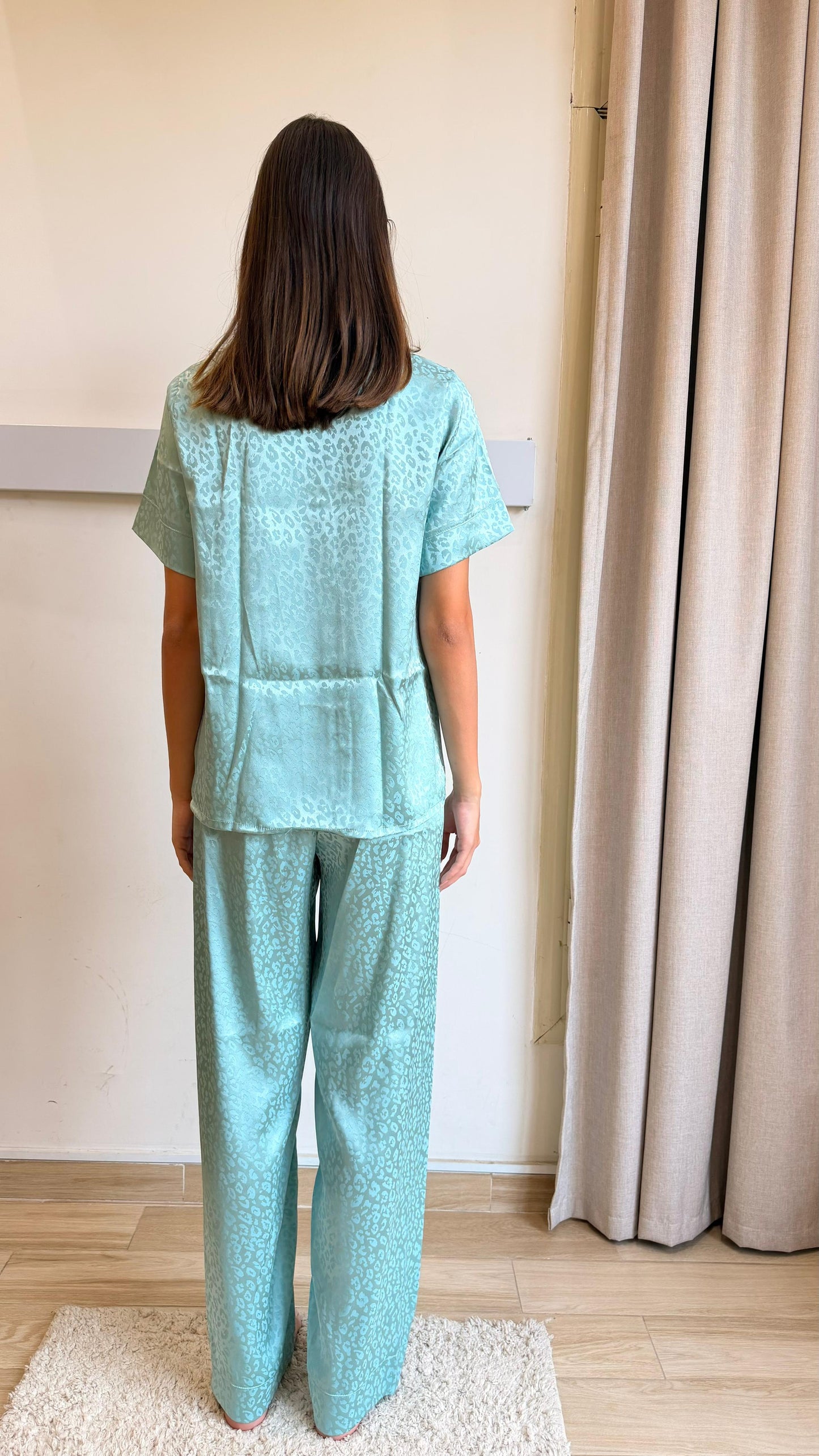 Chic Chita in Mint green