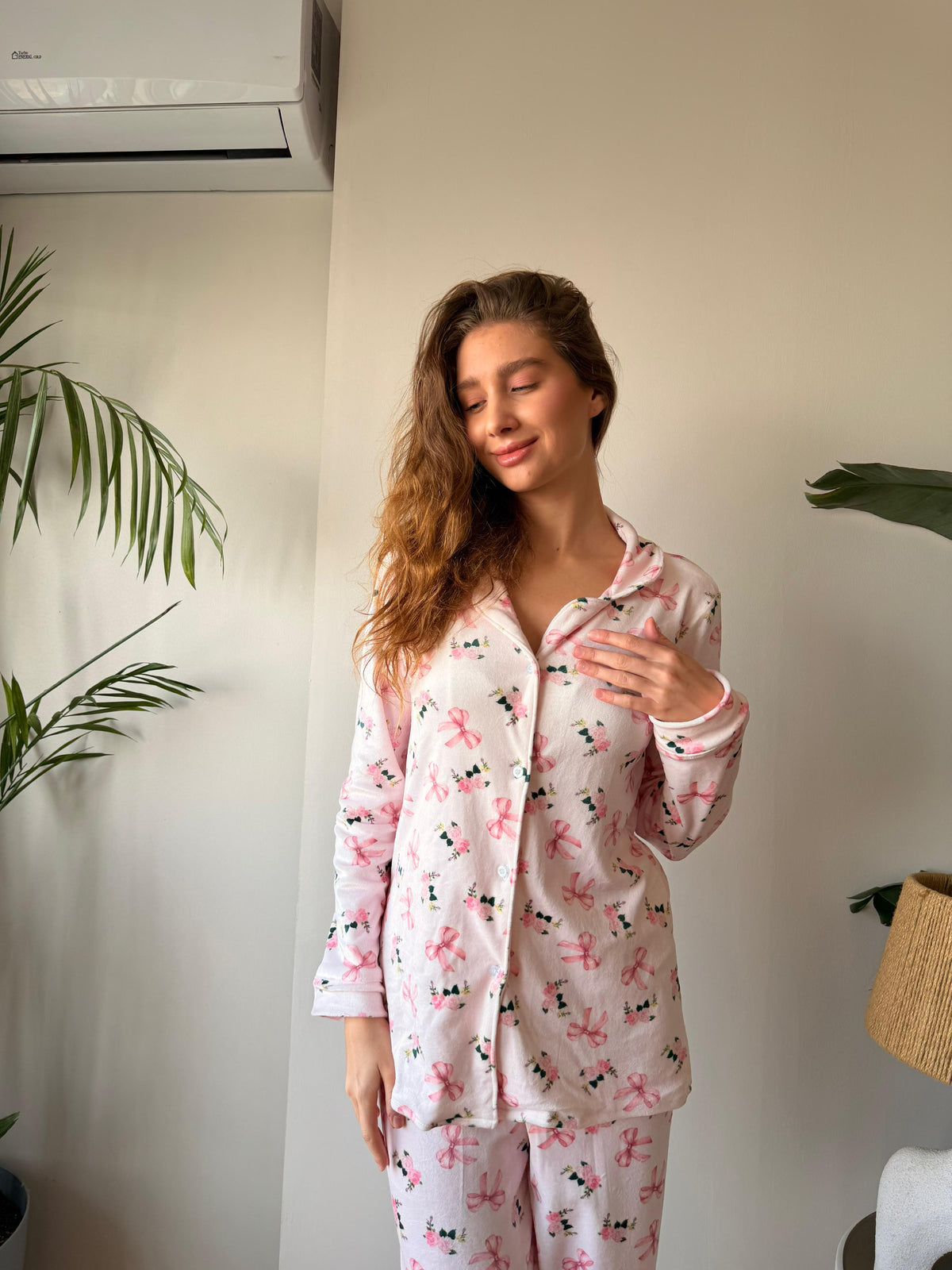 Cozy Bows Blushing