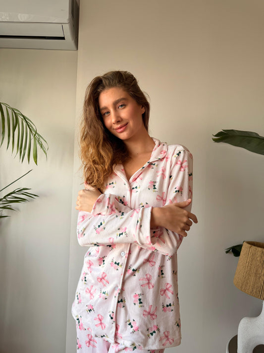 Cozy Bows Blushing